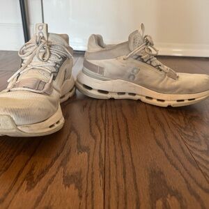 On Running Cloudtec Sneakers (8.5)